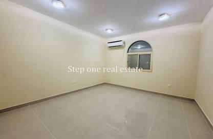 Apartment - 2 Bedrooms - 2 Bathrooms for rent in Ammar Bin Yasser Street - Al Aziziyah - Doha Apartment - 2 Bedrooms - 2 Bathrooms for rent in Ammar Bin Yasser Street - Al Aziziyah - Doha
