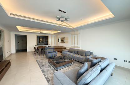 Townhouse - 1 Bedroom - 2 Bathrooms for rent in Sabban Towers - Porto Arabia - The Pearl Island - Doha