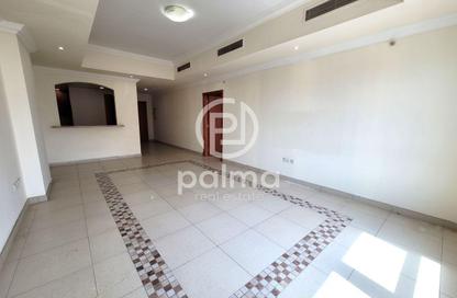 Apartment - 1 Bedroom - 2 Bathrooms for sale in East Porto Drive - Porto Arabia - The Pearl Island - Doha Apartment - 1 Bedroom - 2 Bathrooms for sale in East Porto Drive - Porto Arabia - The Pearl Island - Doha