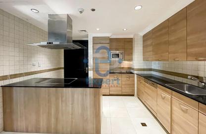 Apartment - 3 - 5 for sale in West Porto Drive - Porto Arabia - The Pearl Island - Doha Apartment - 3 - 5 for sale in West Porto Drive - Porto Arabia - The Pearl Island - Doha