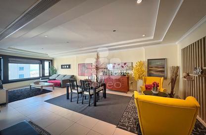 Apartment - 1 Bedroom - 2 Bathrooms for sale in Tower 24 - Porto Arabia - The Pearl Island - Doha Apartment - 1 Bedroom - 2 Bathrooms for sale in Tower 24 - Porto Arabia - The Pearl Island - Doha