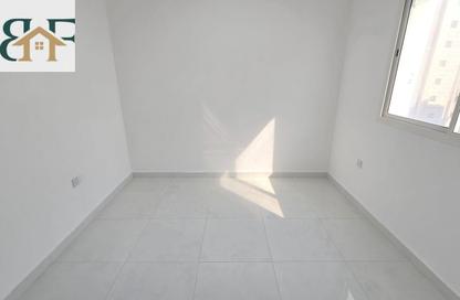 Apartment - 3 Bedrooms - 2 Bathrooms for rent in Najma Street - Najma - Doha
