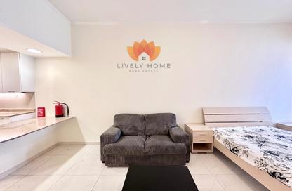 Apartment - Studio - 1 Bathroom for rent in Viva West - Viva Bahriyah - The Pearl Island - Doha