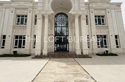 فيلا - 8 غرف نوم - 8 حمامات للبيع في Hazm Al Markhiya - الدوحة