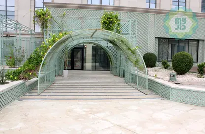 Retail - Studio for rent in Citadel Corniche 72 - C-Ring - Doha