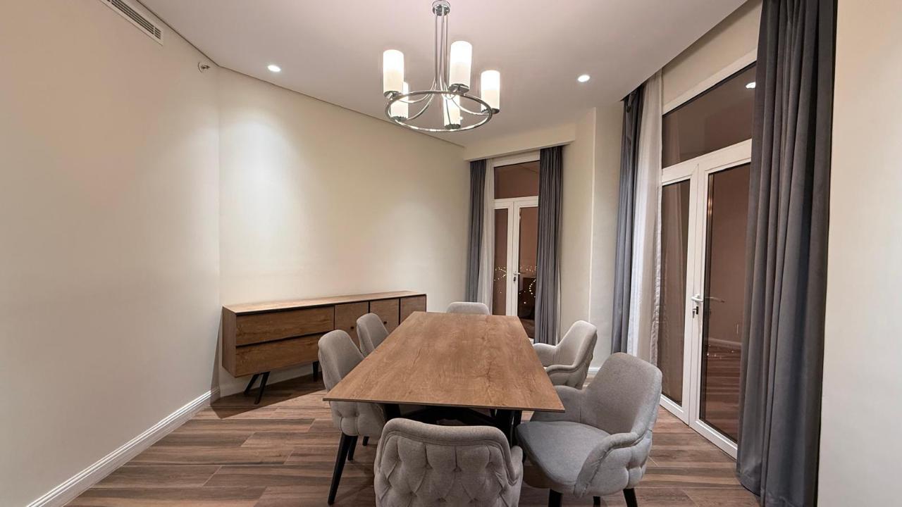 Premium 1 Bhk + Office | Furnished | Floresta thumbnail 4