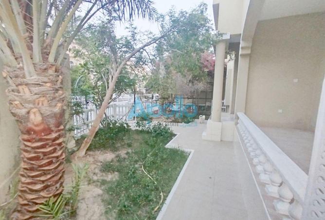 54976987 - Property Image 2