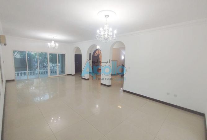 54976987 - Property Main Image