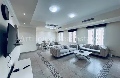 Apartment - 3 Bedrooms - 4 Bathrooms for rent in West Porto Drive - Porto Arabia - The Pearl Island - Doha