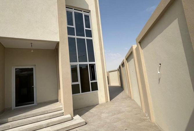 52910319 - Property Image 2