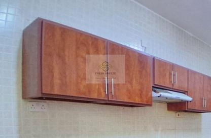 Apartment - 2 Bedrooms - 2 Bathrooms for rent in Umm Ghuwailina 4 - Umm Ghuwailina - Doha