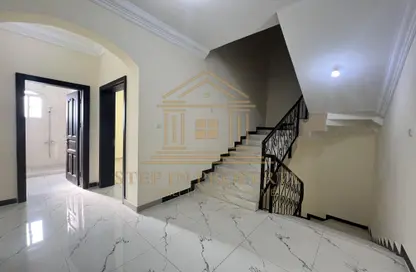 Villa - 5 Bedrooms - 4 Bathrooms for rent in Ain Khaled Villas - Ain Khaled - Doha