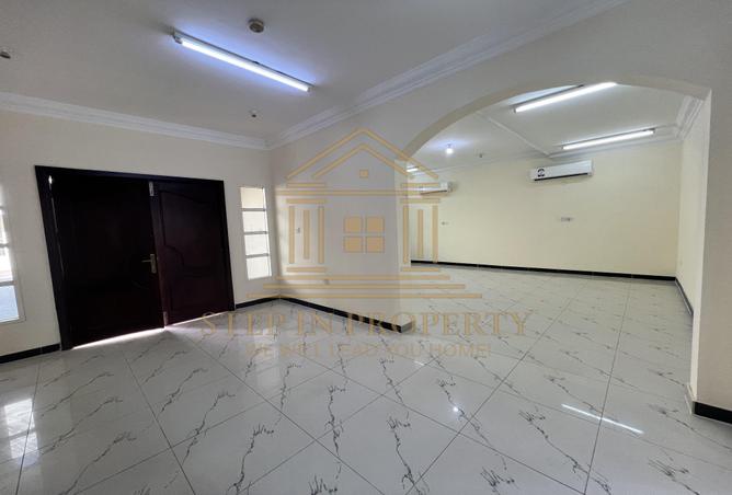 1007261 - Property Image 3