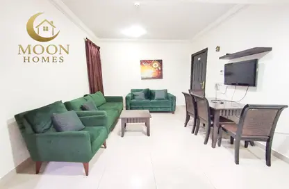 Apartment - 1 Bedroom - 2 Bathrooms for rent in Umm Ghuwailina 4 - Umm Ghuwailina - Doha