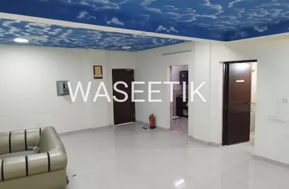 Office Space - 2 Bedrooms - 2 Bathrooms for rent in Umm Salal Mahammad - Umm Salal City - Doha