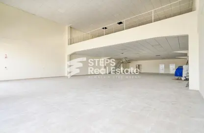 Shop - Studio - 1 Bathroom for rent in East Industrial Street - Birkat Al Awamer - Al Wakra