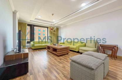 Apartment - 1 Bedroom - 2 Bathrooms for sale in East Porto Drive - Porto Arabia - The Pearl Island - Doha Apartment - 1 Bedroom - 2 Bathrooms for sale in East Porto Drive - Porto Arabia - The Pearl Island - Doha