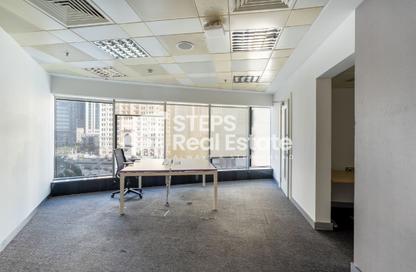 Office Space - Studio - 1 Bathroom for rent in West Bay Tower - West Bay - West Bay - Doha