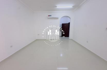 Penthouse - Studio - 1 Bathroom for rent in Ain Khaled Villas - Ain Khaled - Doha Penthouse - Studio - 1 Bathroom for rent in Ain Khaled Villas - Ain Khaled - Doha