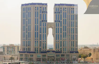 Apartment - 1 Bathroom for rent in Bin Al Sheikh Towers - Al Mirqab Al Jadeed - Doha