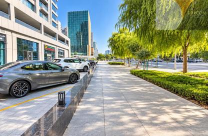 Shop - Studio - 1 for rent in Marina Tower 23 - Marina District - Lusail