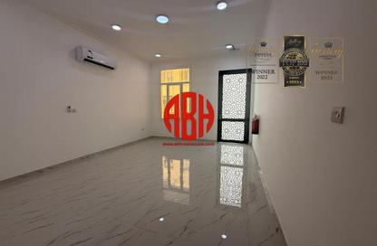 Compound - 7 Bedrooms - 7+ Bathrooms for rent in Umm Al Amad - Umm Al Amad - Al Shamal