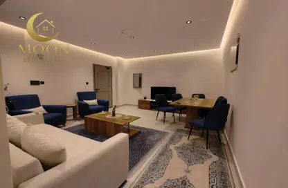 Apartment - 2 Bedrooms - 2 Bathrooms for rent in Umm Ghuwailina 4 - Umm Ghuwailina - Doha