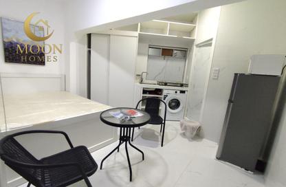 Apartment - Studio - 1 Bathroom for rent in Umm Ghwailina Comm - Umm Ghuwalina - Umm Ghuwailina - Doha Apartment - Studio - 1 Bathroom for rent in Umm Ghwailina Comm - Umm Ghuwalina - Umm Ghuwailina - Doha