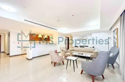 Apartment - 2 Bedrooms - 2 Bathrooms for rent in West Porto Drive - Porto Arabia - The Pearl Island - Doha
