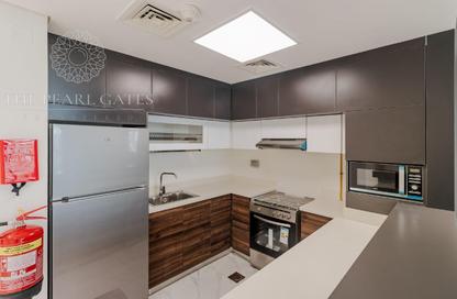 Apartment - 2 Bedrooms - 3 Bathrooms for rent in Boulevard View - Yasmeen City - Lusail