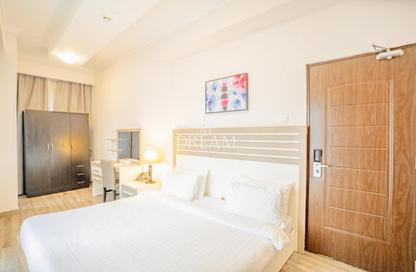 Apartment - 2 Bedrooms - 2 Bathrooms for rent in West Bay - West Bay - Doha