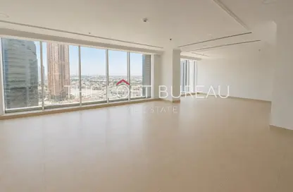 Compound - 3 Bedrooms - 4 Bathrooms for rent in West Bay Tower - West Bay - West Bay - Doha