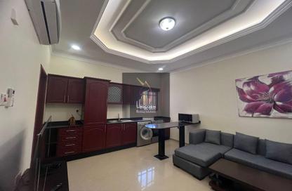 Apartment - 2 Bedrooms - 2 Bathrooms for rent in Al Kheesa - Al Kheesa - Umm Salal Mohammed