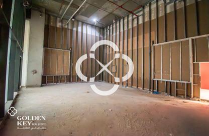 Shop - Studio - 1 Bathroom for rent in Boulevard View - Yasmeen City - Lusail
