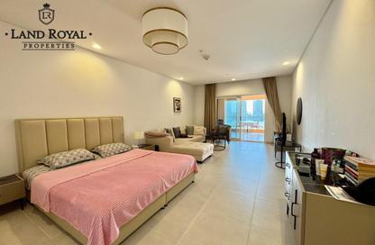 Apartment - Studio - 1 Bathroom for rent in Al Mutahidah Tower - Viva Bahriyah - The Pearl Island - Doha Apartment - Studio - 1 Bathroom for rent in Al Mutahidah Tower - Viva Bahriyah - The Pearl Island - Doha