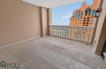 Apartment - 2 Bedrooms - 3 Bathrooms for rent in West Porto Drive - Porto Arabia - The Pearl Island - Doha