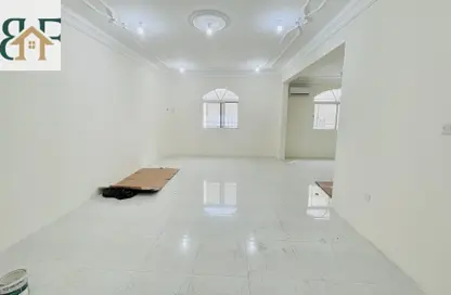 شقة - 3 غرف نوم - 3 حمامات للايجار في المنصورة - المنصورة - الدوحة