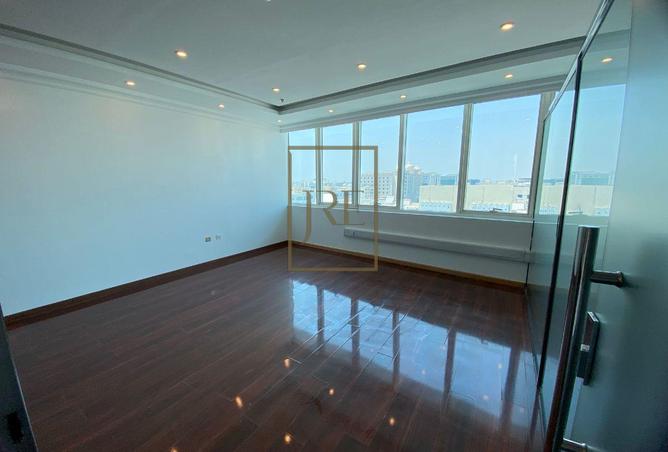 61170444 - Property Image 3