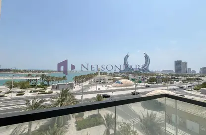 Apartment - 1 Bedroom - 2 Bathrooms for rent in Marina Tower 12 - Marina District - Lusail