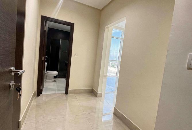 57406804 - صورة العقار 2