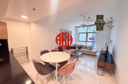 Apartment - 1 Bedroom - 2 Bathrooms for rent in West Bay Tower - West Bay - West Bay - Doha