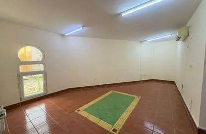 Apartment - 1 Bedroom - 2 Bathrooms for rent in Old Airport Road - Old Airport Road - Doha Apartment - 1 Bedroom - 2 Bathrooms for rent in Old Airport Road - Old Airport Road - Doha