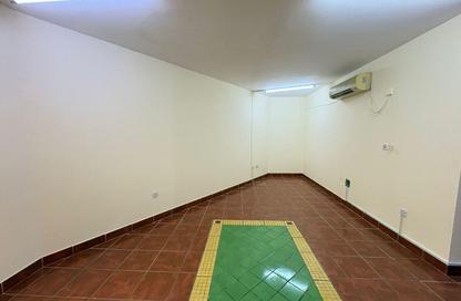Apartment - 1 Bedroom - 2 Bathrooms for rent in Old Airport Road - Old Airport Road - Doha