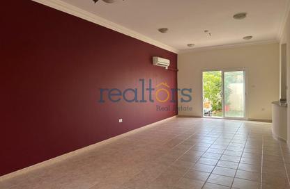 Compound - 5 - 6 for rent in Bu Hamour Street - Abu Hamour - Doha