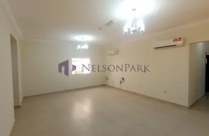 شقة - 2 غرف نوم - 2 حمامات للايجار في فريج بن محمود الشمالي - فريج بن محمود - الدوحة