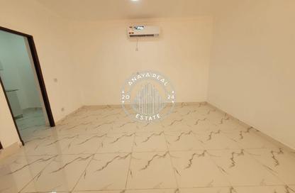 Villa - Studio - 1 Bathroom for rent in Legtaifiya Lagoon - West Bay - Doha Villa - Studio - 1 Bathroom for rent in Legtaifiya Lagoon - West Bay - Doha