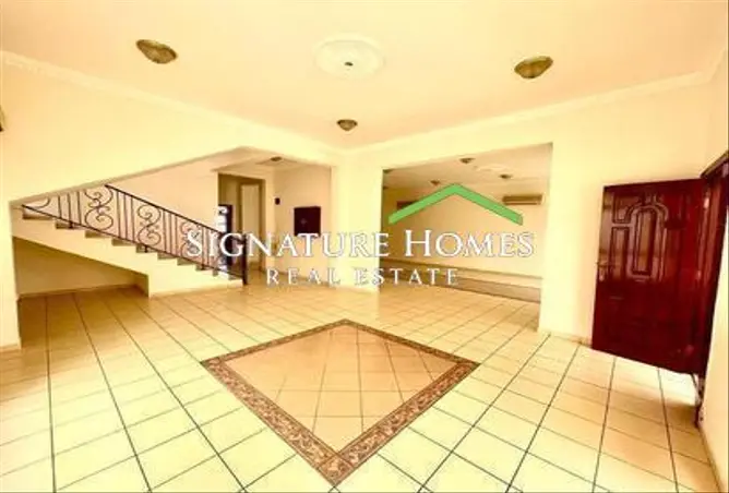 63308901 - Property Image 2