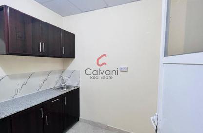 Apartment - Studio - 1 Bathroom for rent in Tawar Compound - Al Duhail - Al Duhail - Doha Apartment - Studio - 1 Bathroom for rent in Tawar Compound - Al Duhail - Al Duhail - Doha