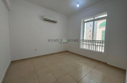 Apartment - 2 Bedrooms - 2 Bathrooms for rent in Al Muntazah Street - Al Muntazah - Doha