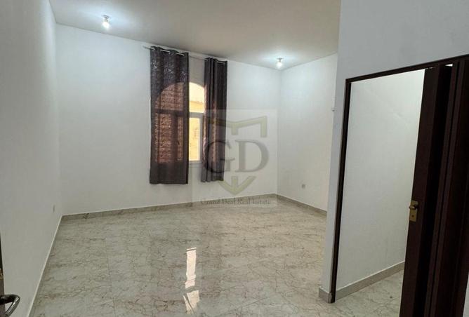 54827636 - Property Main Image